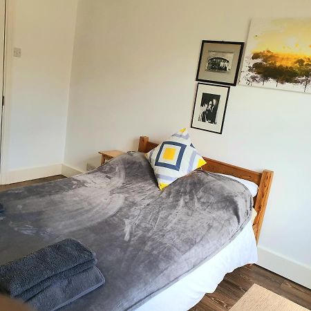Home In Queen'S Park London Ngoại thất bức ảnh