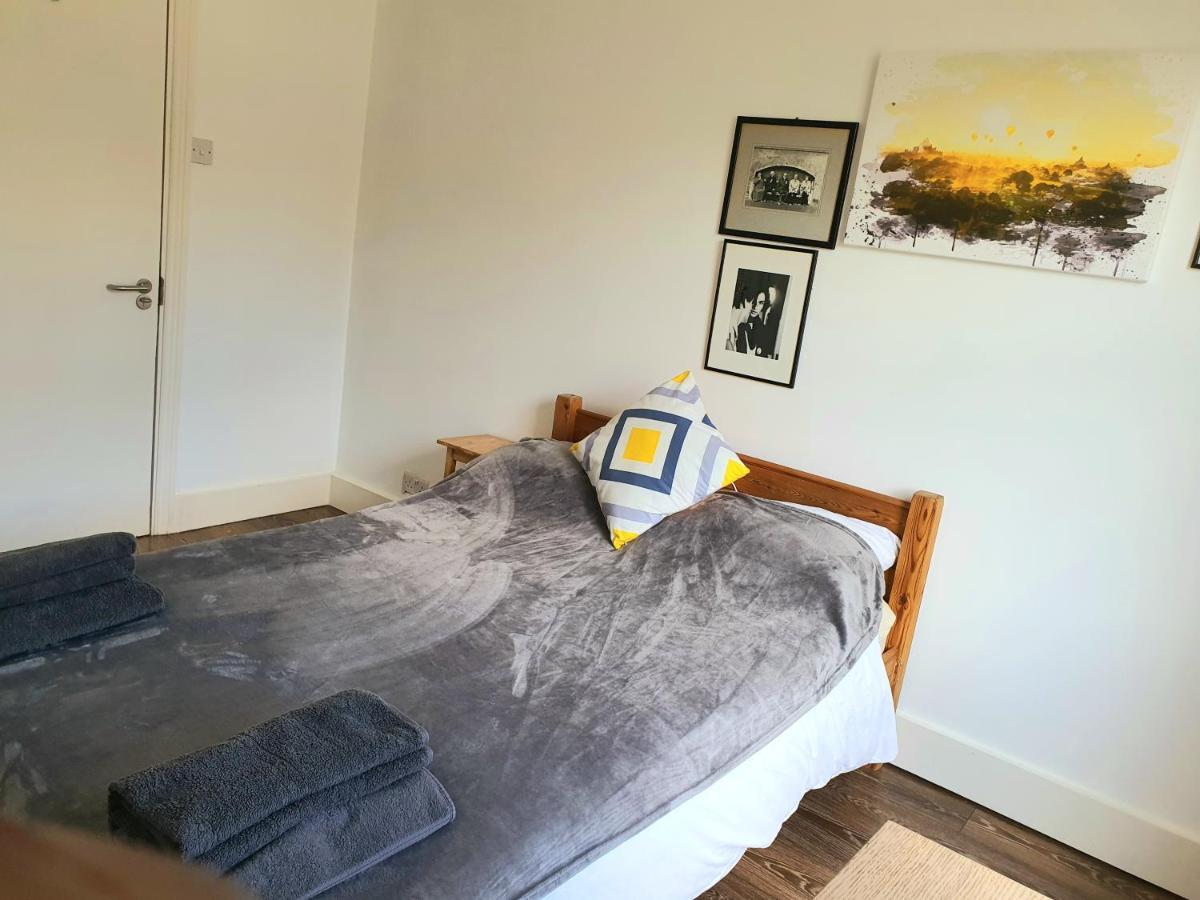 Home In Queen'S Park London Ngoại thất bức ảnh
