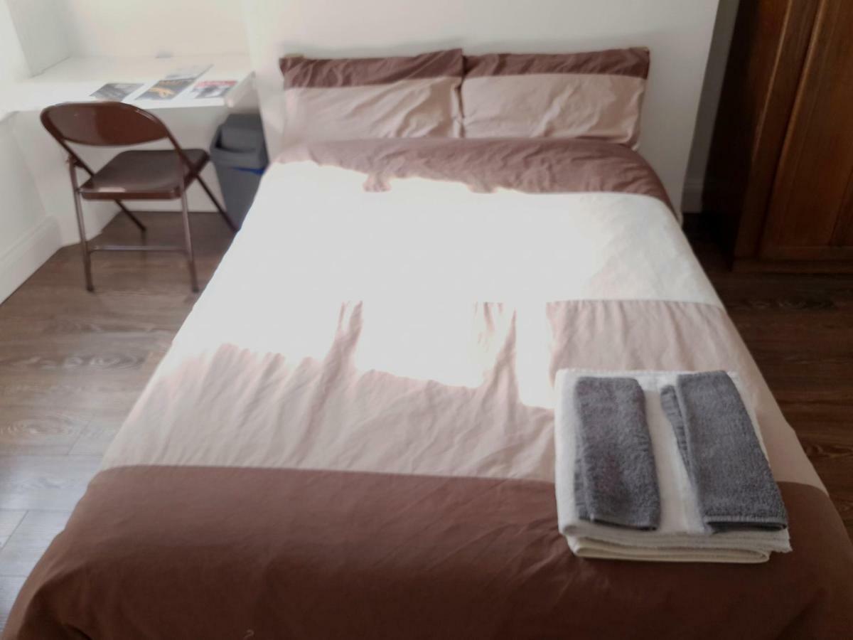 Home In Queen'S Park London Ngoại thất bức ảnh