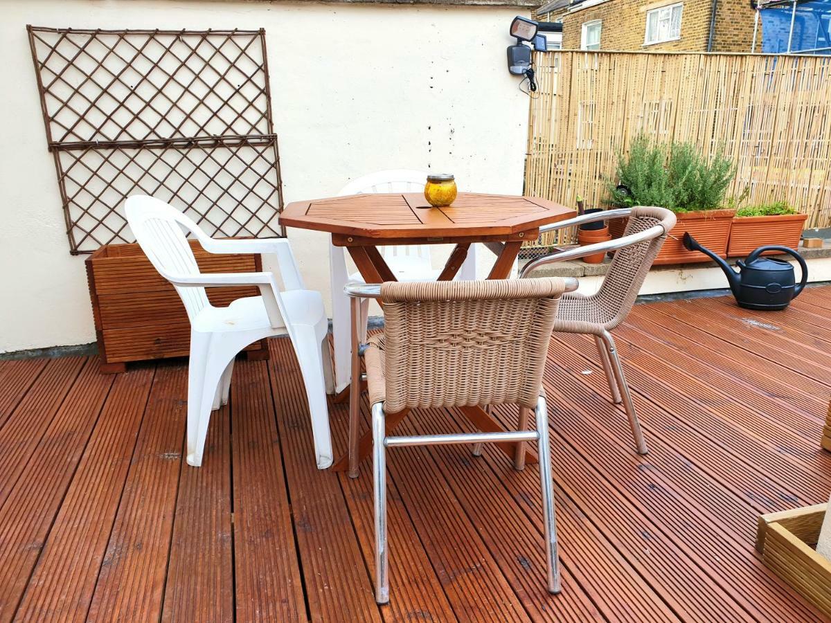 Home In Queen'S Park London Ngoại thất bức ảnh