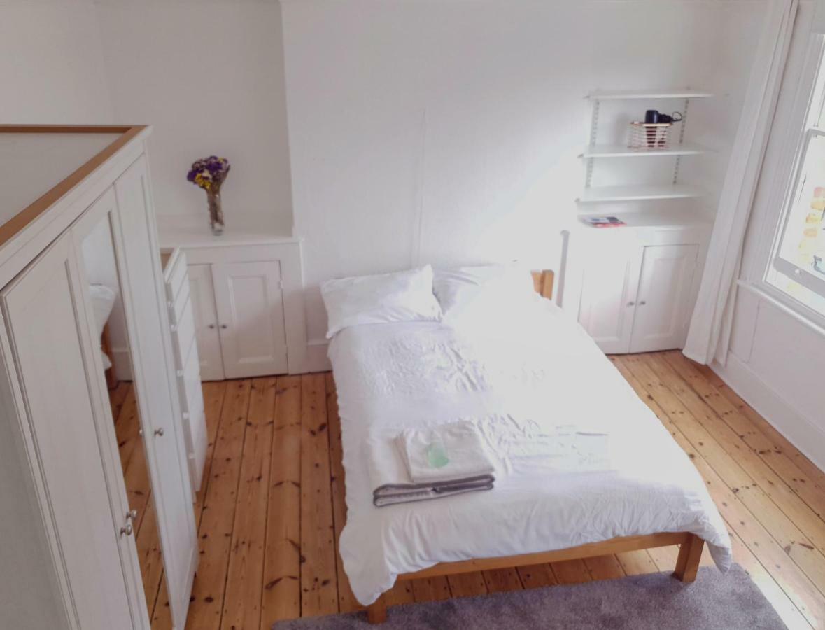 Home In Queen'S Park London Ngoại thất bức ảnh
